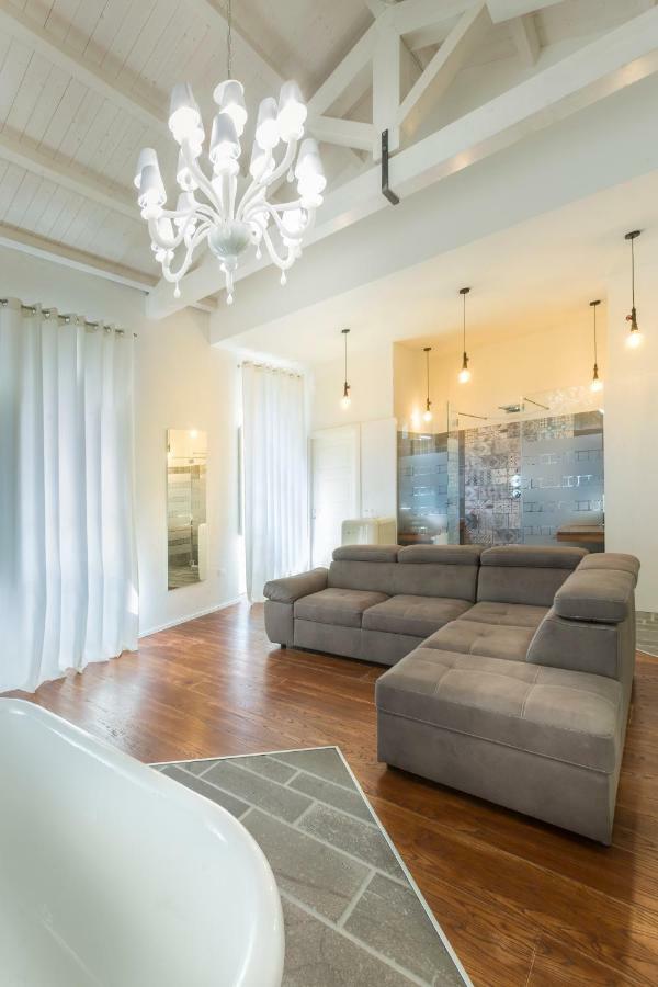Cagliari Marina Harbour Guest House & Lounge エクステリア 写真